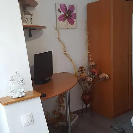 Pretty Amt Apartment *